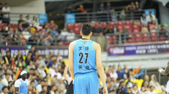 九游正版入口-出色发挥首场状态出色，澳大利亚队观众沸腾！，德罗巴重返赛场观众掌声雷动的简单介绍-九游正版入口